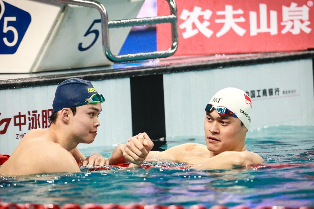 而是通过多